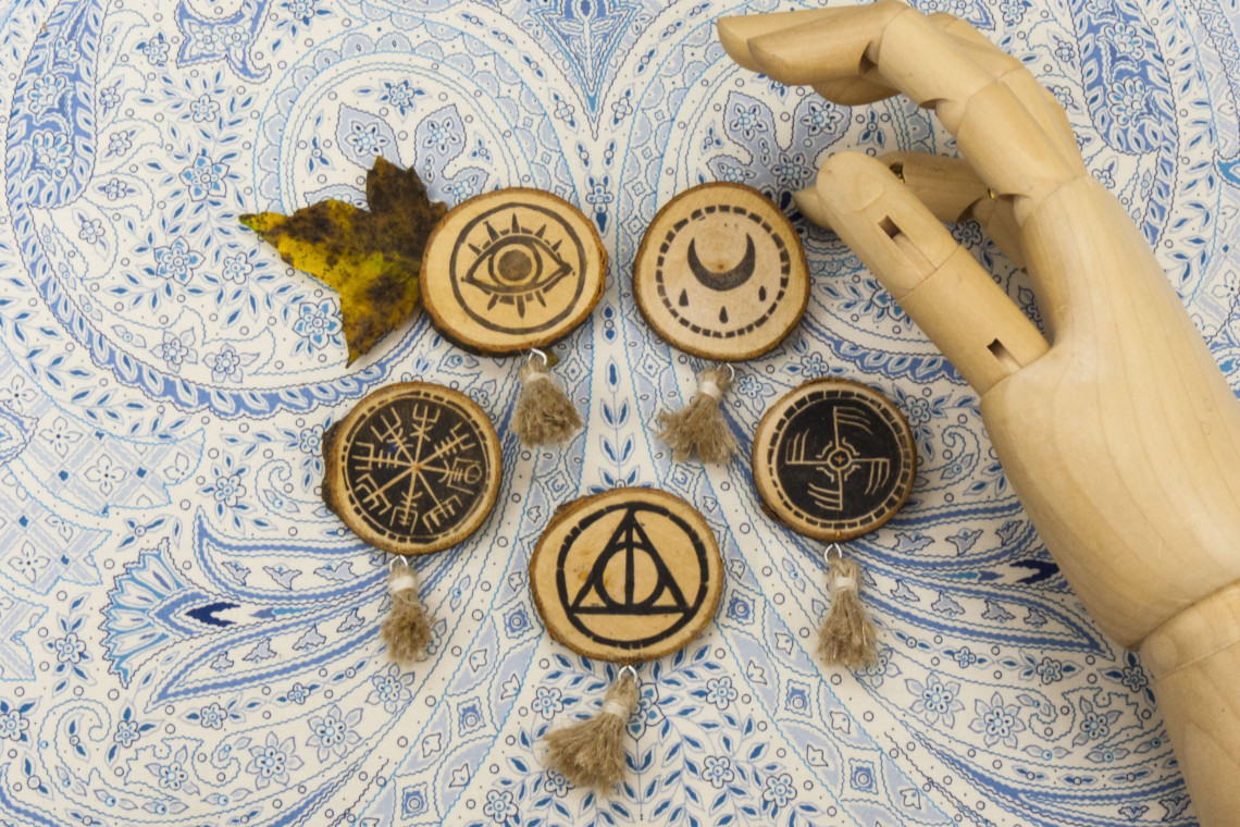 les-babioles-de-la-morue-broches_lot